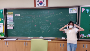 1지효.jpg